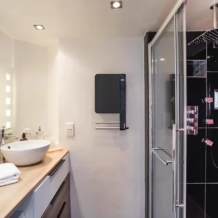 Le Crucy - T2 Avec Parking Apartment Nantes Exterior photo