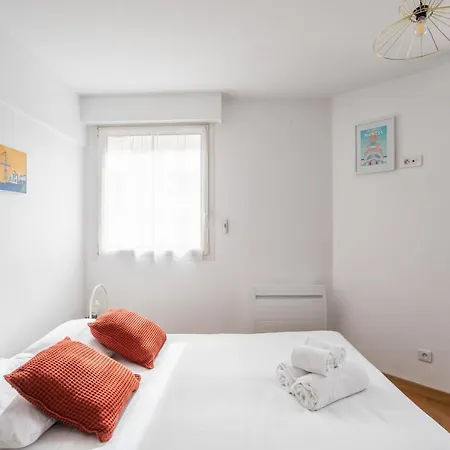 Le Crucy - T2 Avec Parking Apartment Nantes Exterior photo